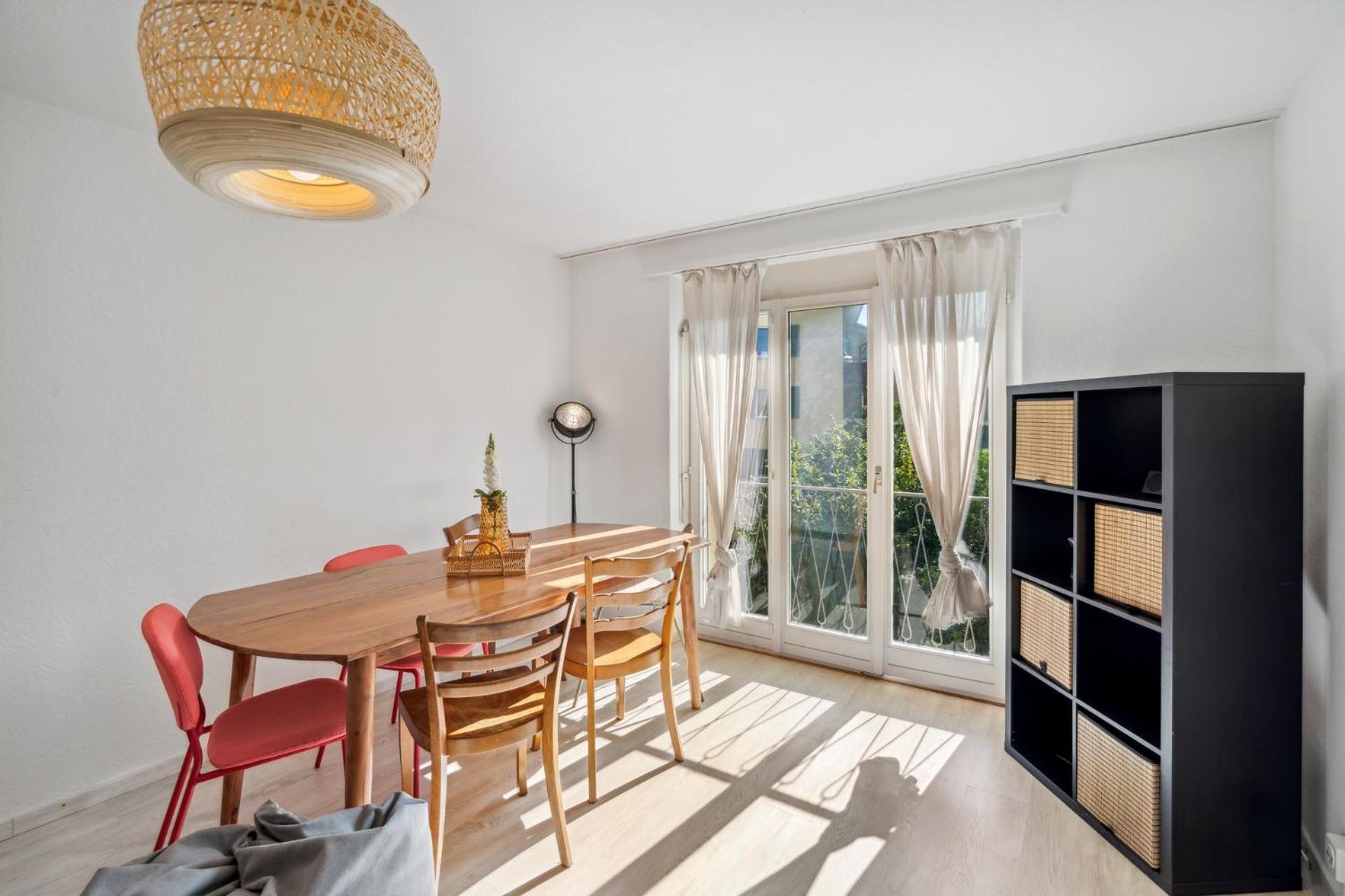 Affordable Comfort In Zurich Apartment ภายนอก รูปภาพ